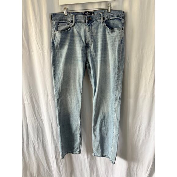 Hollister California Straight Fit Jeans – Size 36x32 – Light Wash Denim - Picture 1 of 10